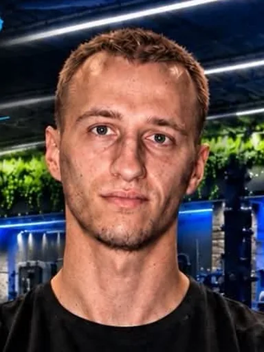 Martsa Dénes személyi edző